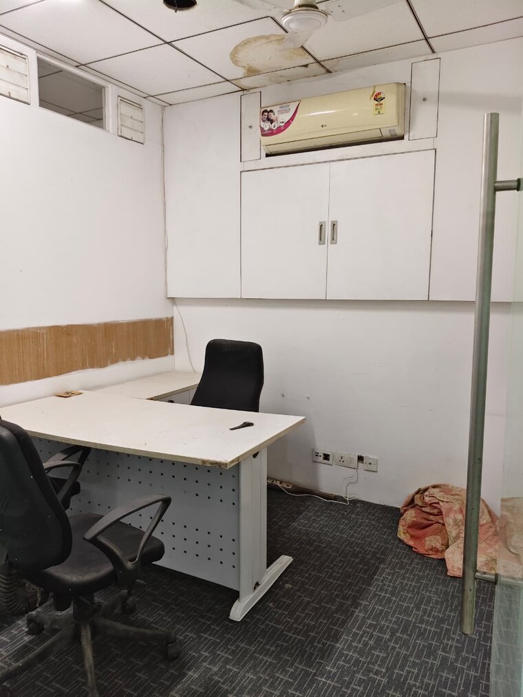 Team Area, sector 63 Commercial Office Space 1440 Sq.Ft. In Sector 63 Noida 9462133