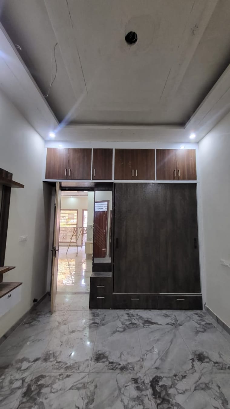 Bedroom, mona-greens 4 Bedroom 3000 Sq.Ft. Apartment In Ghazipur Zirakpur 9462178