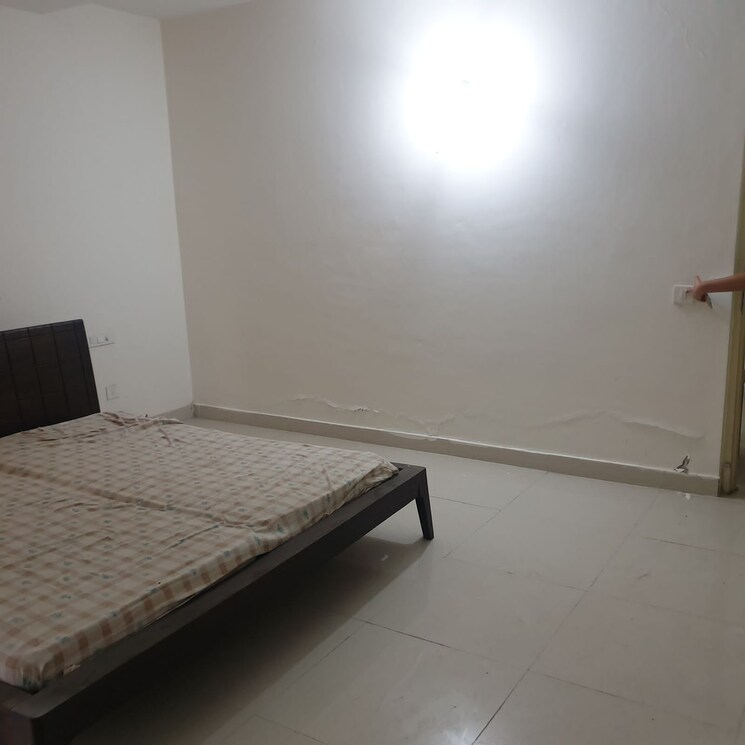 Room, mona-greens 4 Bedroom 3000 Sq.Ft. Apartment In Ghazipur Zirakpur 9462178