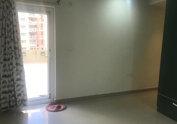 Room in 3 BHK Builder Floor at Seegehalli – for Rent