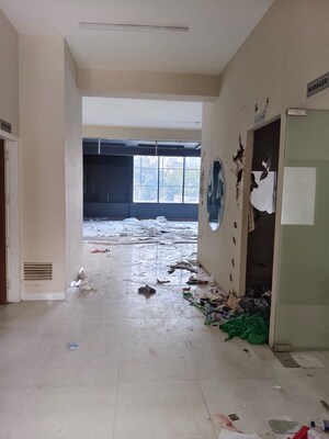 Parking in  Warehouse at Sector 63 – for Rent