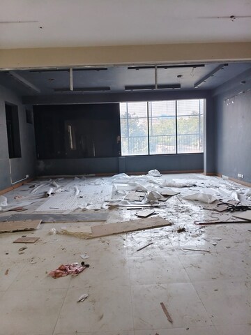  Warehouse For Rent in Sector 63