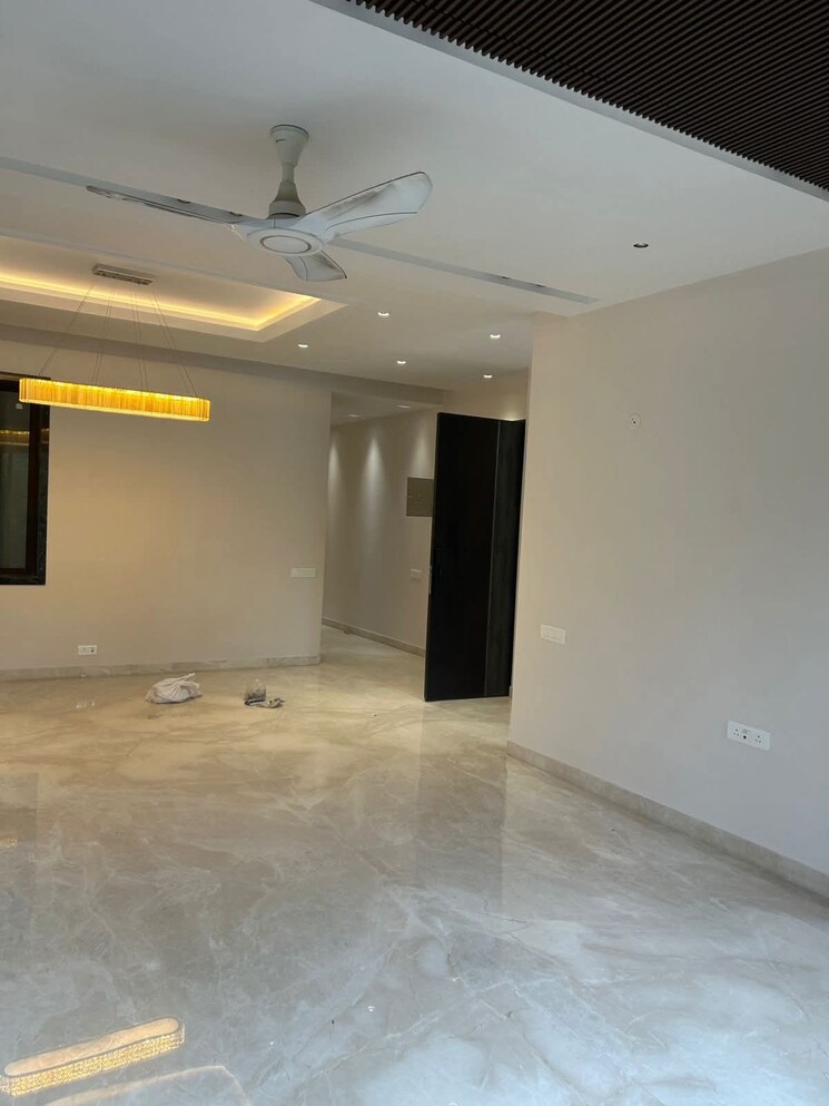 Room, m3m-sky-city 3 Bedroom 2054 Sq.Ft. Apartment In Sector 65 Gurgaon 9462208