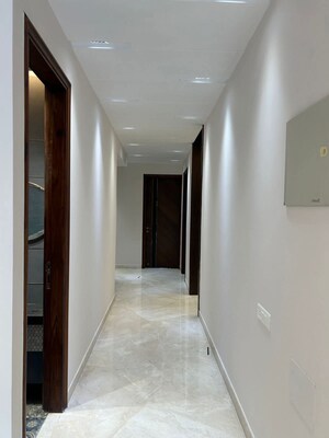 Building Lobby in 3 BHK Apartment at M3M Sky City, Sector 65 – for Rent