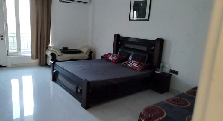 Bedroom, green fields colony 3 Bedroom 1800 Sq.Ft. Apartment In Green Fields Colony Faridabad 9462219