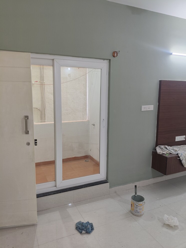 Room, krishna-residency-kadubeesanahalli 1 Bedroom 700 Sq.Ft. Apartment In Kadubeesanahalli Bangalore 9462207