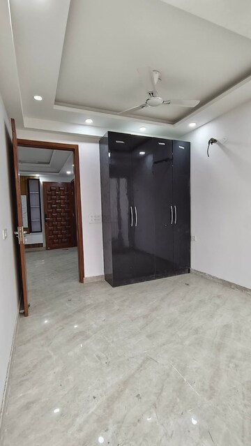 2 BHK Builder Floor For Rent in Chattarpur