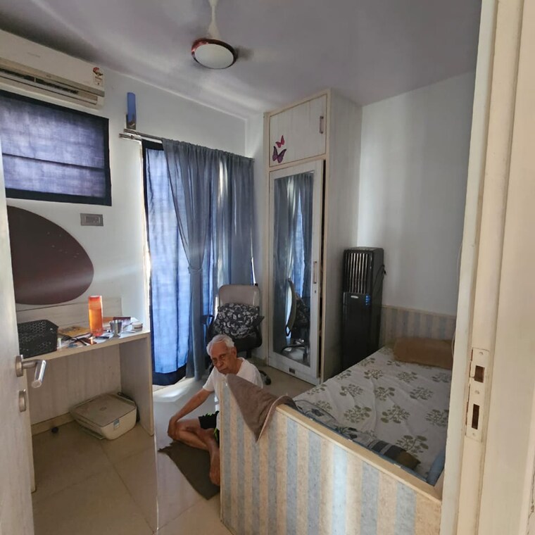 Team Area, neelkanth-greens 2.5 Bedroom 900 Sq.Ft. Apartment In Thane West Thane 9462233