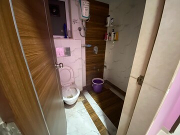Bathroom in 2 BHK Apartment at Salasar Woods, Mira Road – for Sale