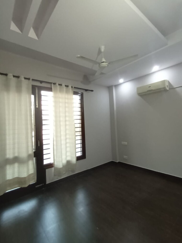 Room, eros-rosewood-city 3 Bedroom 2000 Sq.Ft. Builder Floor In Sector 49 Gurgaon 9462258