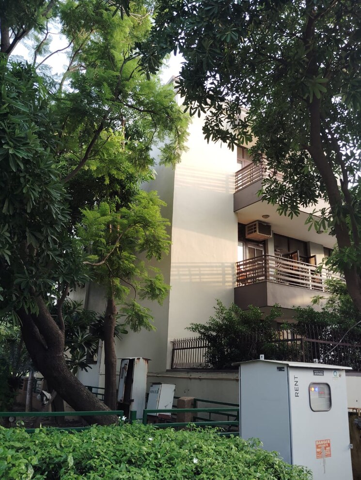 Exterior View, pal-garden 6+ Bedroom 252 Sq.Yd. Independent House In Sector 89 Faridabad 9462349