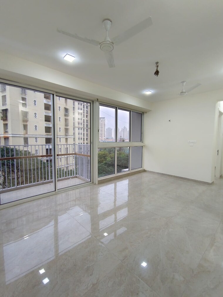 Room, tata-serein 3 Bedroom 1140 Sq.Ft. Apartment In Pokhran Road No Two Thane 9462312