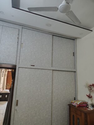 Furnished Amenities in 5 BHK Builder Floor at Dhakoli – for Sale