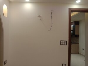 Furnished Amenities in 2 BHK Builder Floor at Dwarka Mor – for Sale