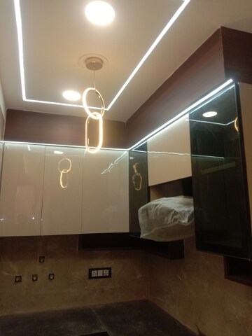 Furnished Amenities in 2 BHK Builder Floor at Dwarka Mor – for Sale