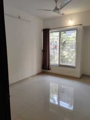 Room in 2 BHK Apartment at GRACIA CHS, Kharadi – for Sale