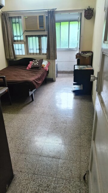 Parking in 2 BHK Apartment at Patel Park Society, Santacruz East – for Rent