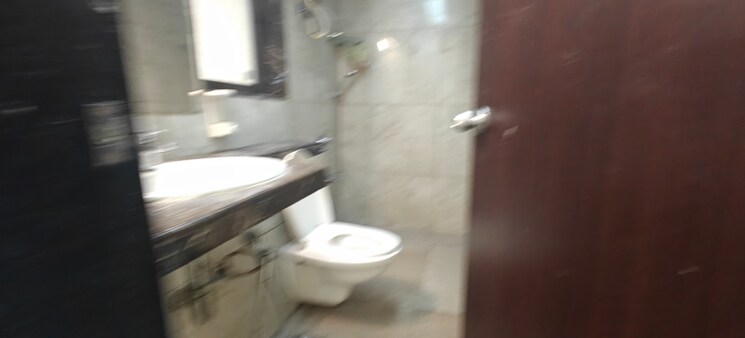 Bathroom, l-t-emerald-isle 3 Bedroom 1505 Sq.Ft. Apartment In Powai Mumbai 9462415