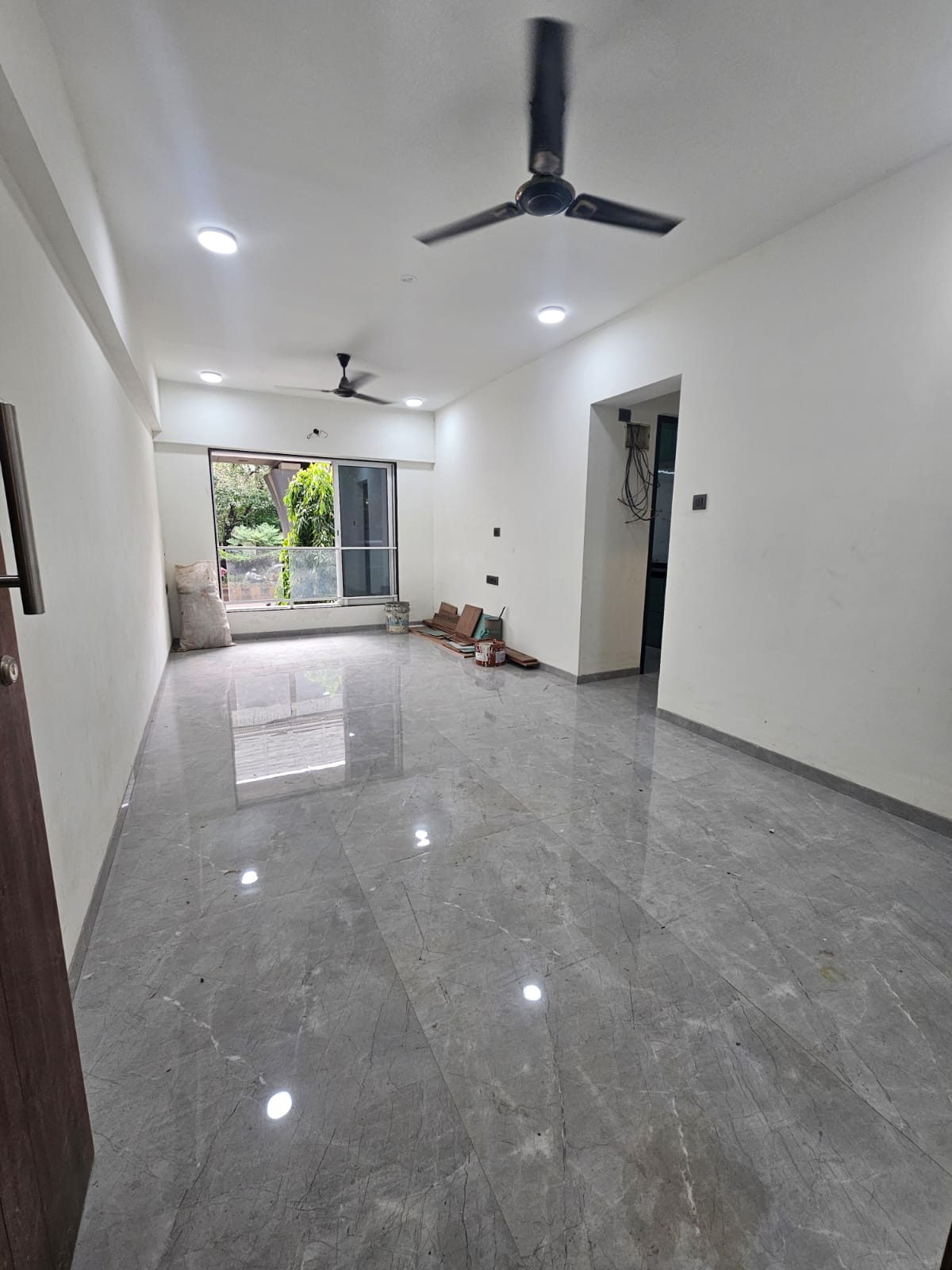 2 BHK Apartment For Rent in Sanghvi Infenia
