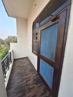 Balcony in 1 BHK Builder Floor at Ansal Plaza Sector-23, Sector 23 – for Rent
