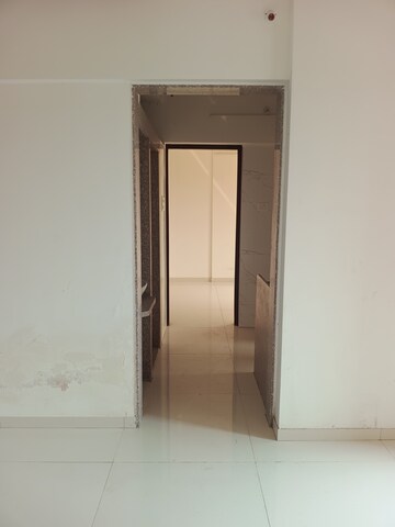 Furnished Amenities in 1 BHK Apartment at Tiara Hills, Mira Road – for Rent