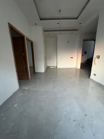 Building Lobby in 3 BHK Apartment at Skynet Towers, Patiala Road – for Sale