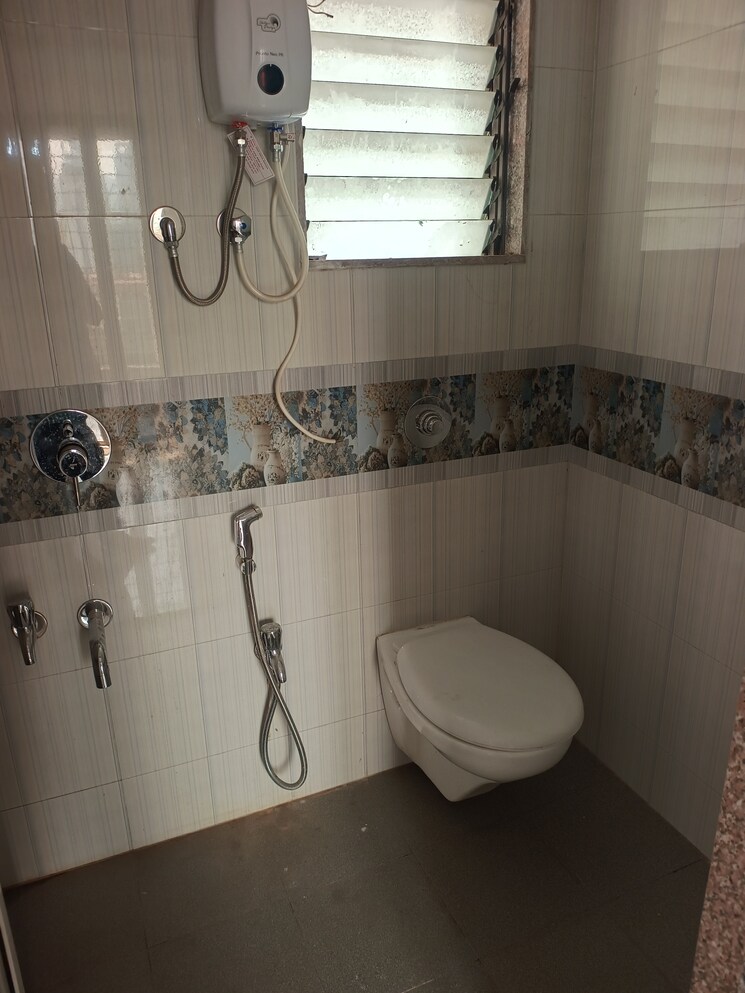 Bathroom, tiara-hills 2 Bedroom 575 Sq.Ft. Apartment In Mira Road Thane 9462446