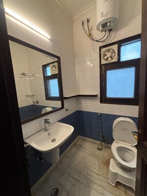 3 BHK Builder Floor For Rent in Greater Kailash Part 3