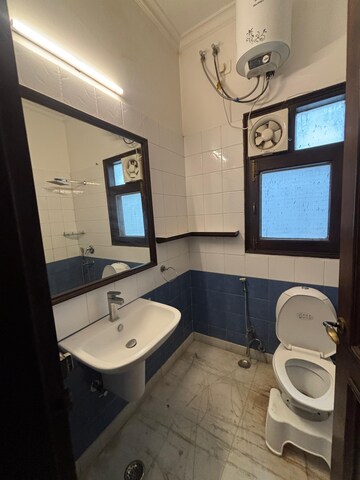 3 BHK Builder Floor For Rent in Greater Kailash Part 3