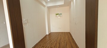 Room in 3 BHK Apartment at Hiranandani Gardens Torino, Powai – for Rent