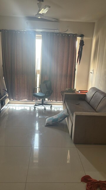 2.5 BHK Apartment For Sale in Godrej Tranquil, Kandivali East