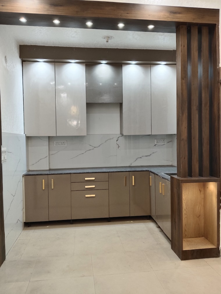 Kitchen, divyansh-onyx 2 Bedroom 1000 Sq.Ft. Builder Floor In Gyan Khand Ghaziabad 9462496