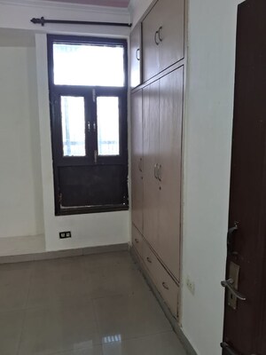 2 BHK Independent House For Rent in RWA Apartments Sector 122, Sector 122