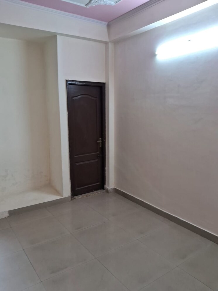 Room, rwa-apartments-sector-122 2 Bedroom 1500 Sq.Ft. Independent House In Sector 122 Noida 9462489