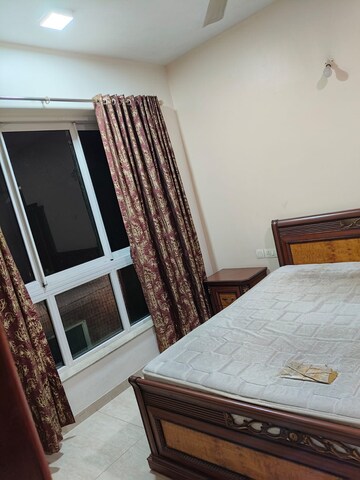 Balcony in 2.5 BHK Apartment at Hiranandani Meadows, Manpada – for Rent
