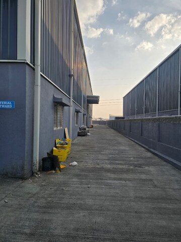  Warehouse For Rent in Chakan