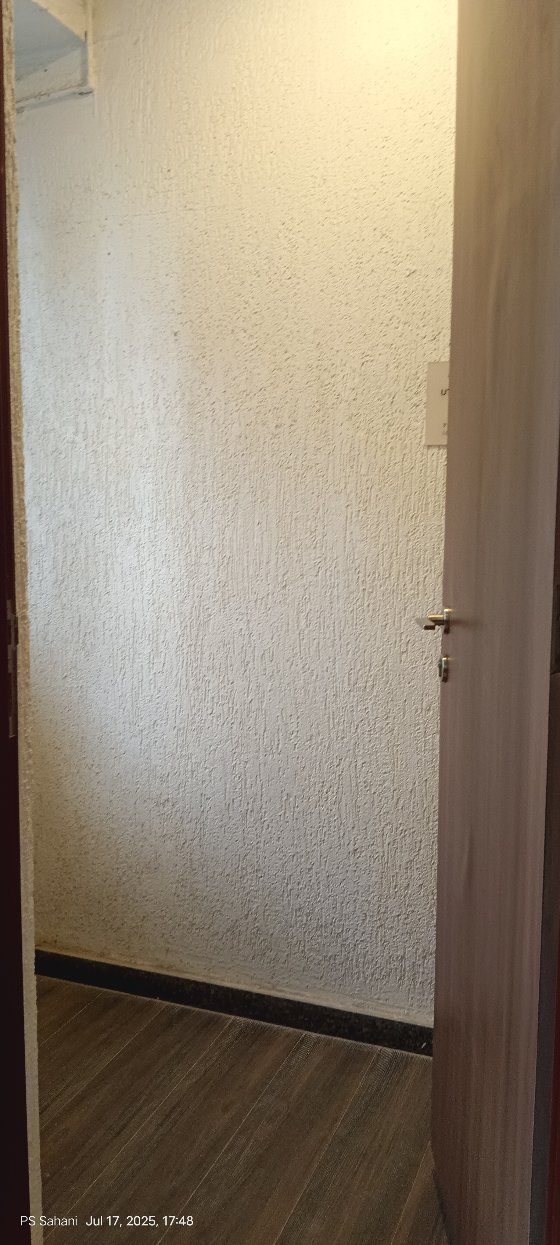 2 BHK + Extra Room Apartment For Rent in Courtyard by Narang Realty and The Wadhwa Group