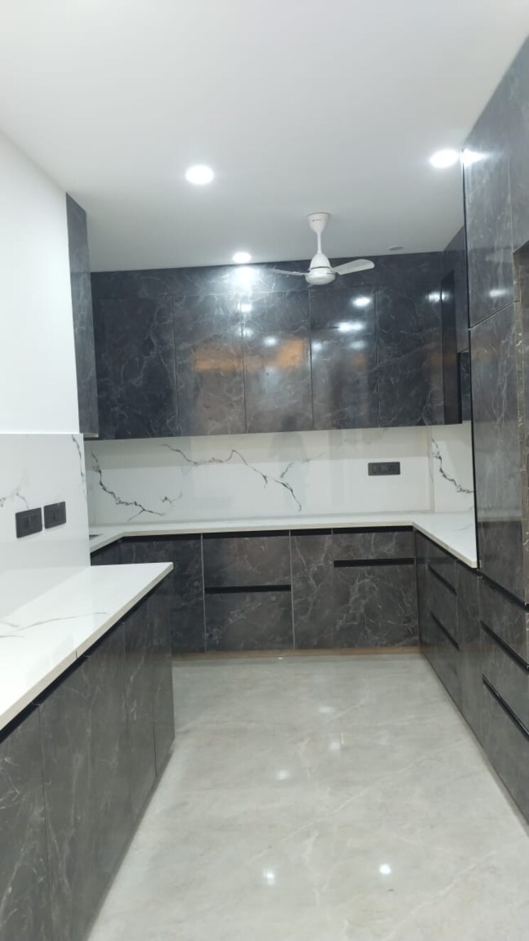Kitchen, saket 3 Bedroom 1500 Sq.Ft. Builder Floor In Saket Delhi 9462570