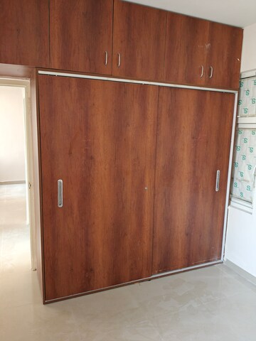 Furnished Amenities in 2 BHK Apartment at Shree Vardhman Green Court, Sector 90 – for Sale