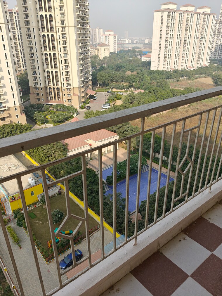 Balcony, shree-vardhman-green-court 2 Bedroom 690 Sq.Ft. Apartment In Sector 90 Gurgaon 9462598