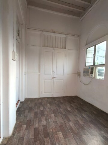 Building Lobby in 1 BHK Apartment at Metro House Colaba, Colaba – for Rent