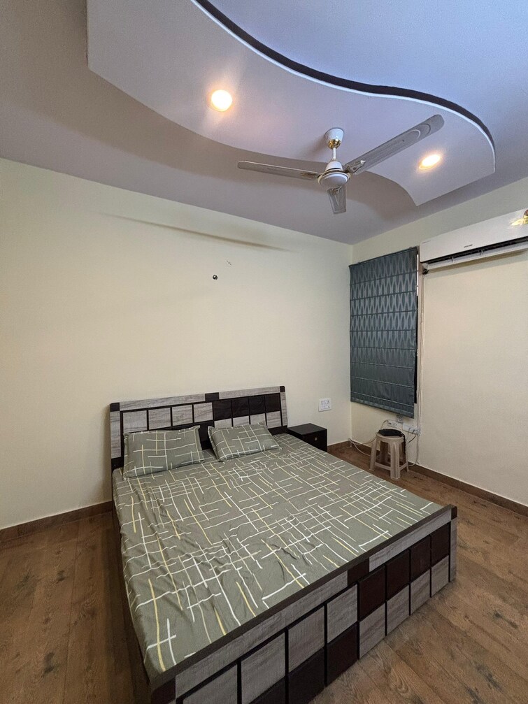 Cover Image, chattarpur 3 Bedroom 1200 Sq.Ft. Builder Floor In Chattarpur Delhi 9462591