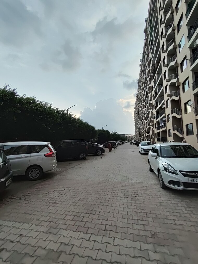 Exterior View, dhakoli 3 Bedroom 1950 Sq.Ft. Apartment In Dhakoli Zirakpur 9462618