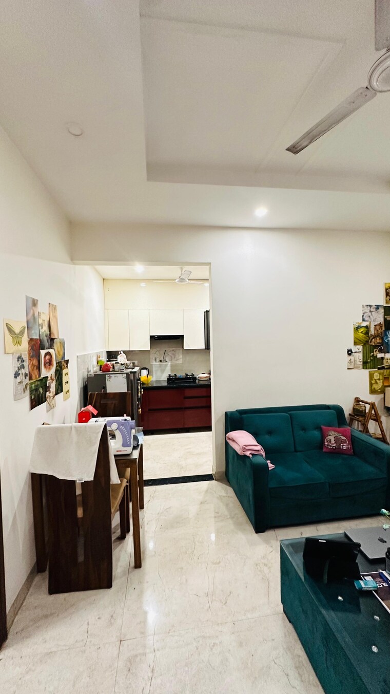Team Area, uppal-southend 3 Bedroom 1750 Sq.Ft. Builder Floor In Sector 49 Gurgaon 9462613