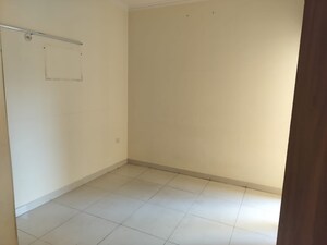 Room in 2 BHK Apartment at Emenox La Solara, Sector 16 Greater Noida – for Sale