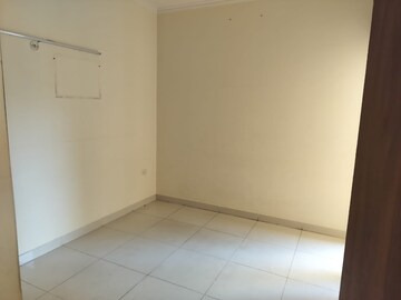 Room in 2 BHK Apartment at Emenox La Solara, Sector 16 Greater Noida – for Sale