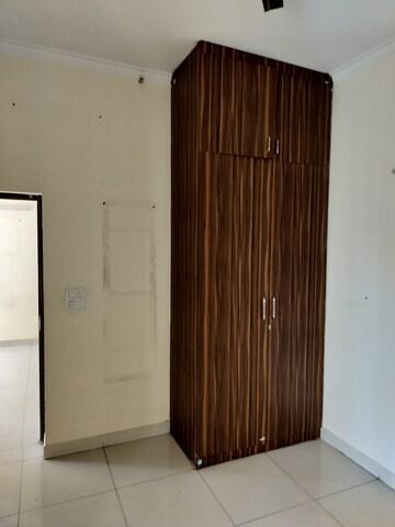 Furnished Amenities in 2 BHK Apartment at Emenox La Solara, Sector 16 Greater Noida – for Sale