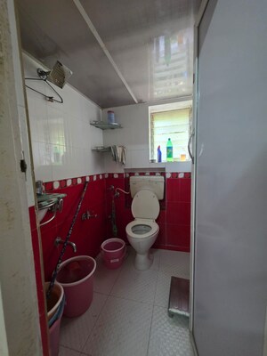 Master Bedroom in 2 BHK Apartment at Legend Apartment Santacruz, Santacruz East – for Rent