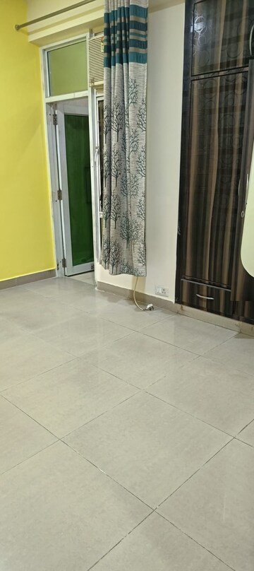 2 BHK Apartment For Rent in Gaur City 6th Avenue, Sector 4 Greater Noida