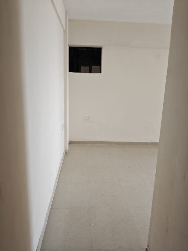 2 BHK + Pooja Room Apartment For Sale in Shree Vardhman Green Court